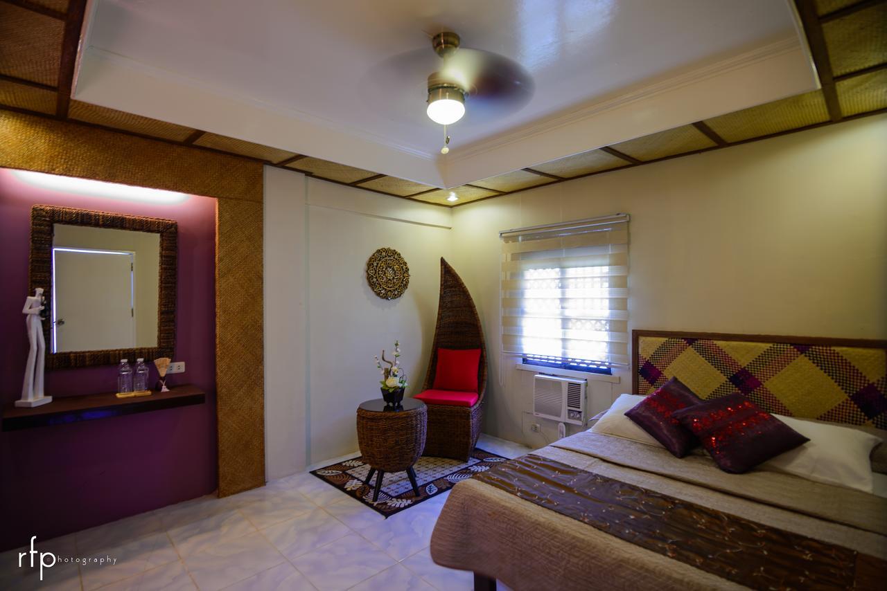 Hotel Balai Carmela Tuguegarao Esterno foto
