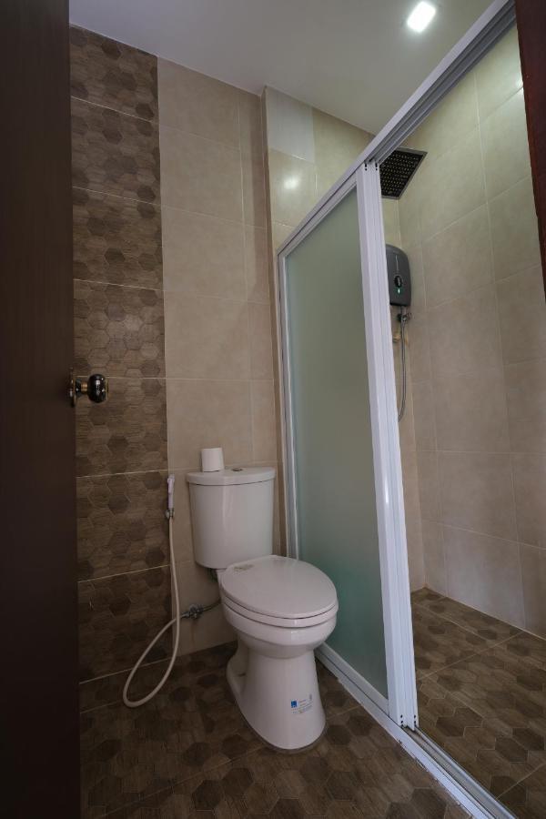 Hotel Balai Carmela Tuguegarao Esterno foto